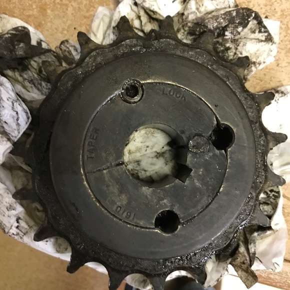 Meet your Posher, Javier - Picture 1 of 1